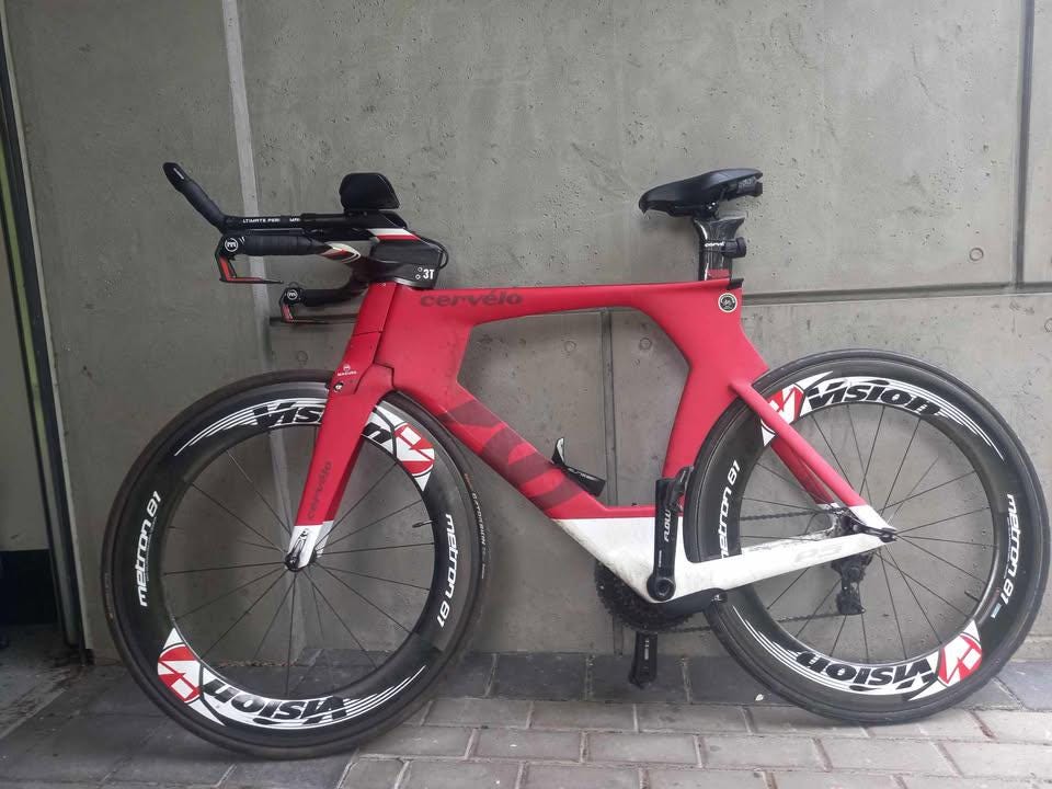 0c64f4f8a8ff5db856b27e6f68310fd8