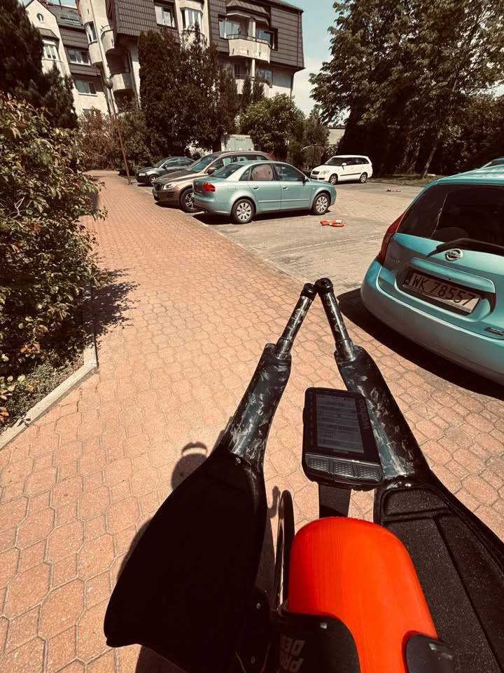 BTA Bottle Mount CNC Aluminium & Kevlar Polymer – Adjustable Garmin & Wahoo Mount