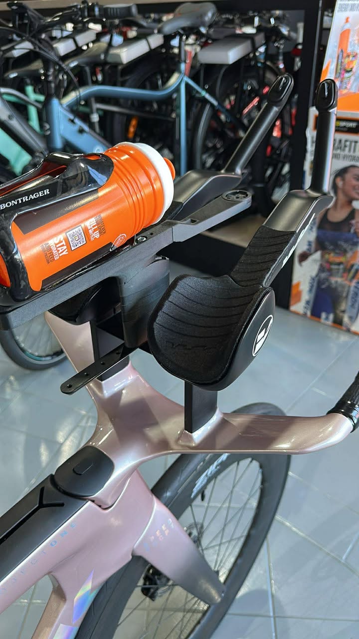 BTA Bottle Mount CNC Aluminium & Kevlar Polymer – Adjustable Garmin & Wahoo Mount